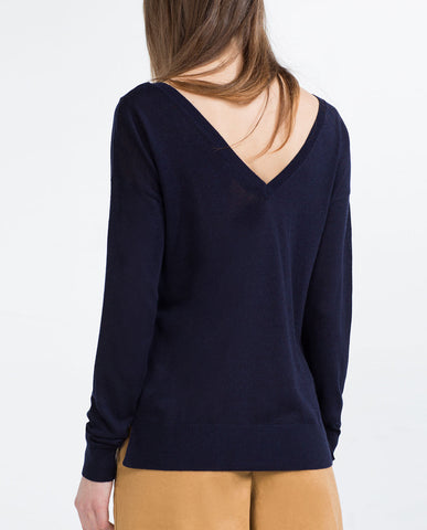 V-NECK SWEATER