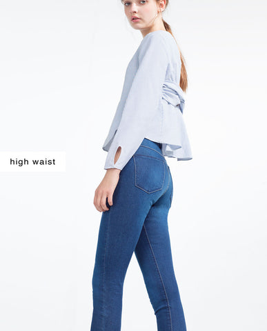 ESSENTIAL FITS JEANS